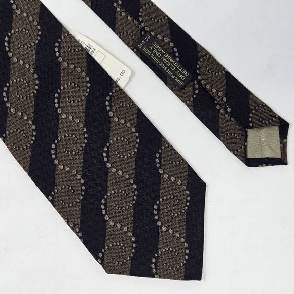 GIORGIO ARMANI CRAVATTE ITALY SILK TIE BLACK TAN BUBBLE STRIPE 4" X 56" NEW NWT - Picture 1 of 3